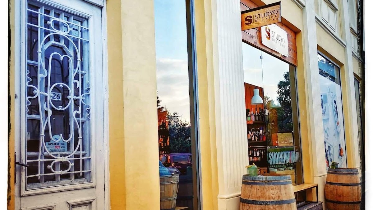 Studyo del Vino: снимка на заведението