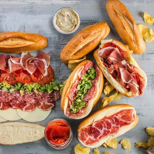 Twist and Go Street Foods