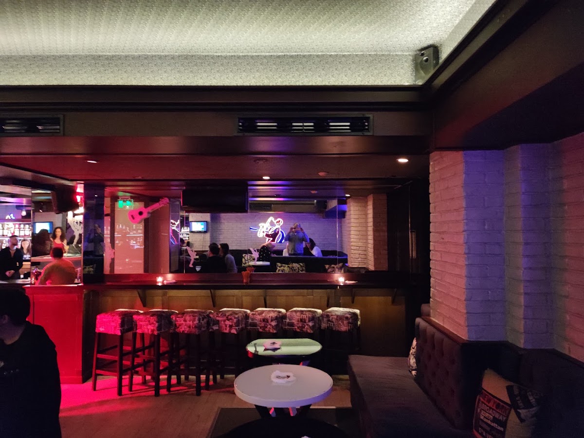 Piano Bar Chicago