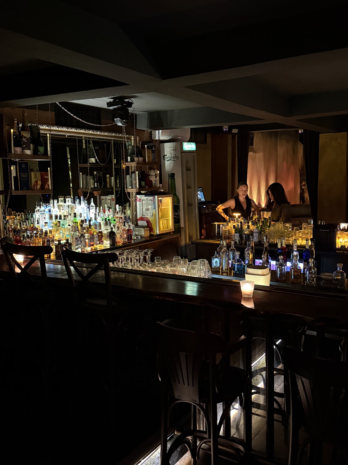 Bar Secret Room