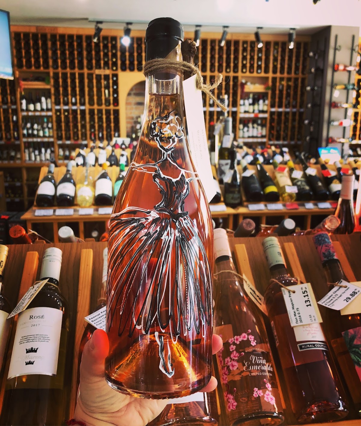 Enoteca Wine & Friends