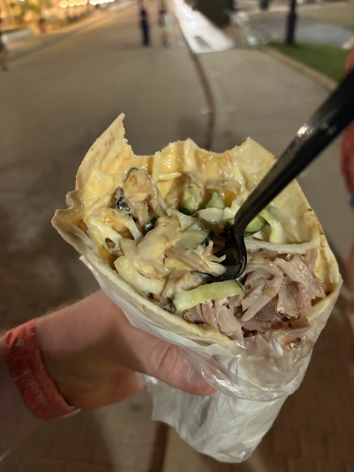 Doner, burger, pizza: снимка на заведението