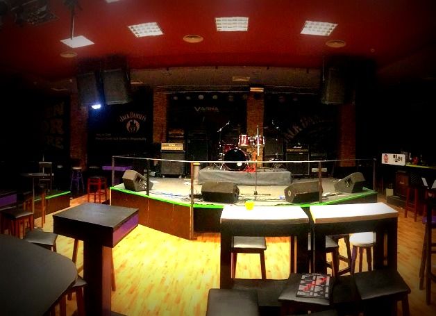 Varna Live Club: снимка на заведението