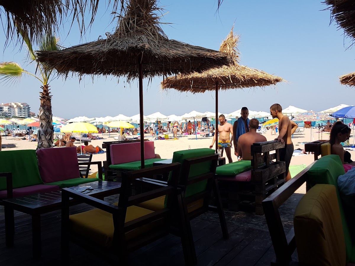 SOLEIL Shisha Beach Bar: снимка на заведението