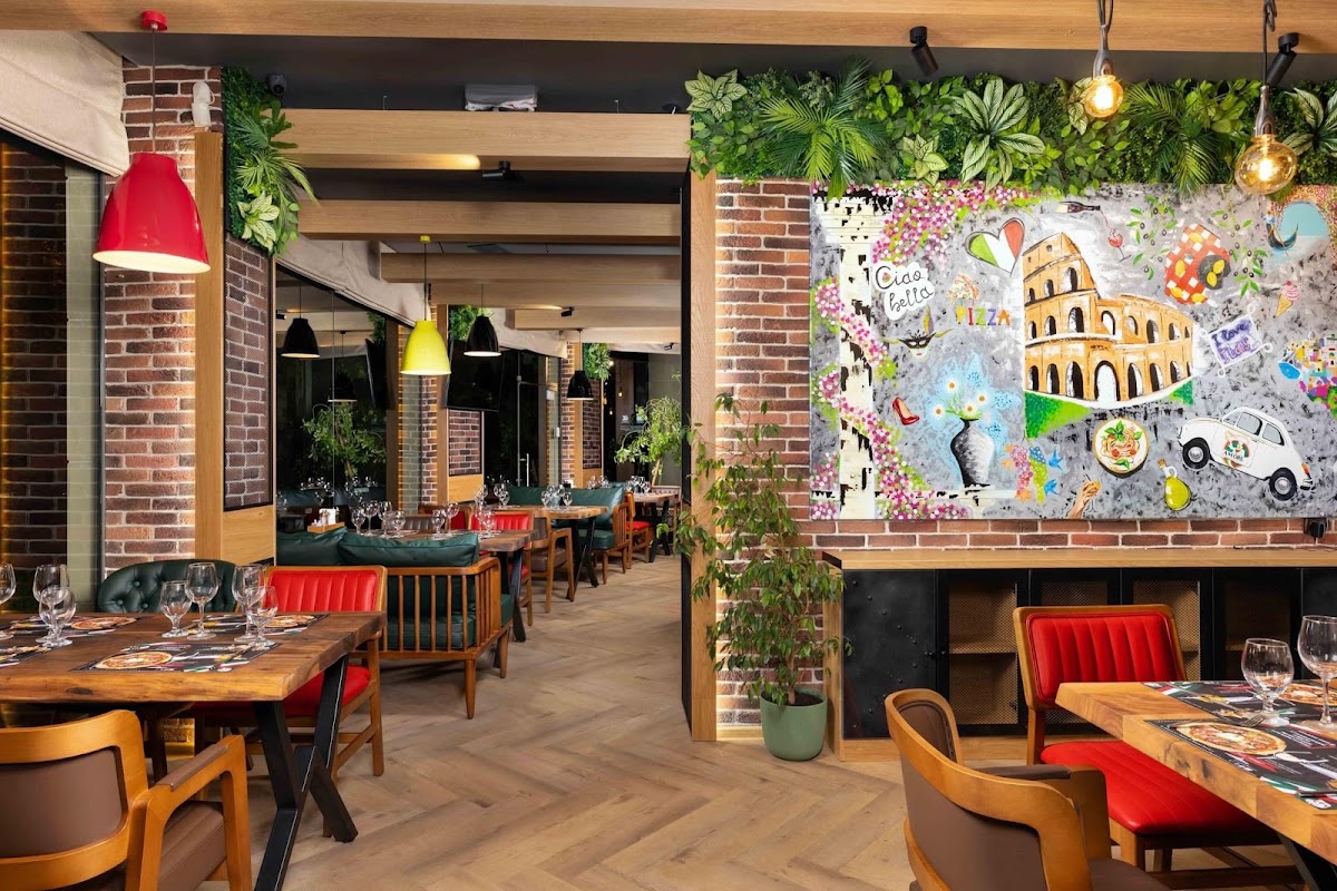 Amore Pizza Restaurant & Kids Zone: снимка на заведението