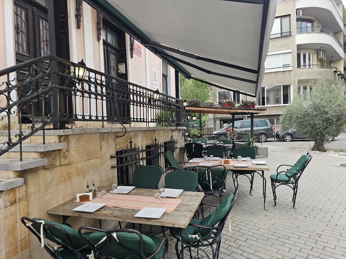 The Old Pub: снимка на заведението