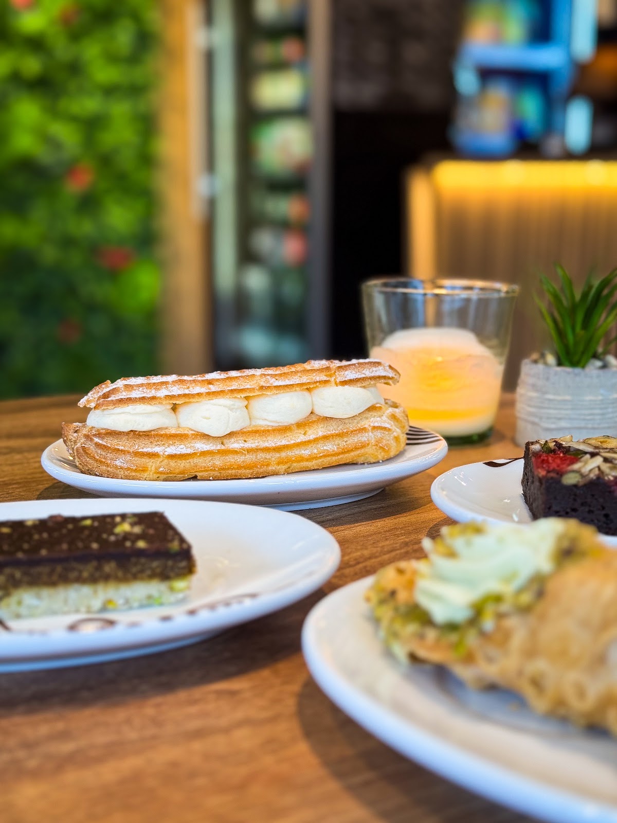 Bruno's Coffee and Bites