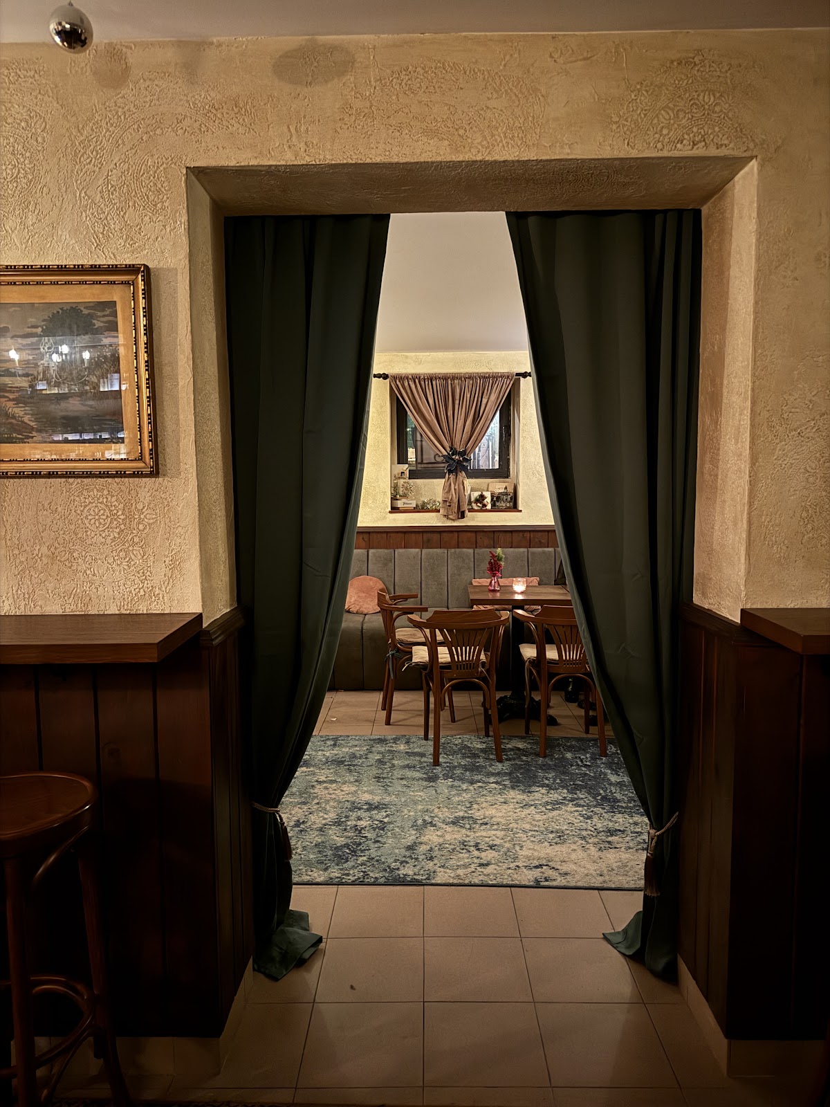 Souterrain bar