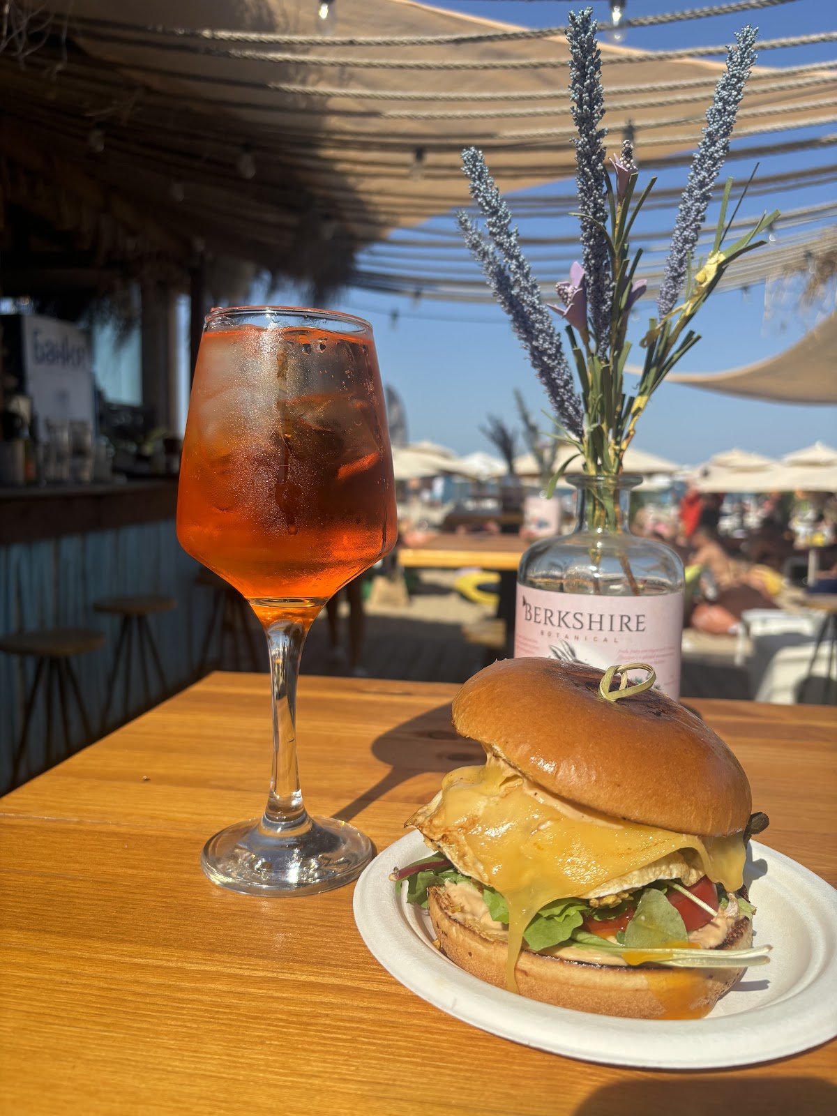 EX BEACH BAR