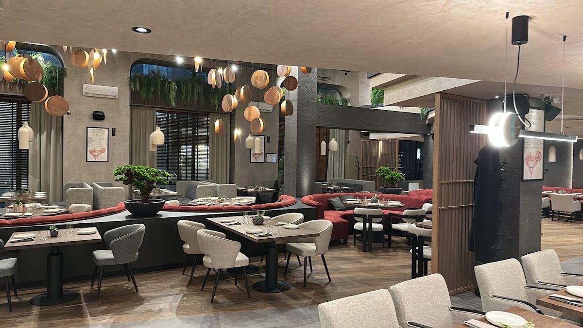 Restaurant by Canto Ruse: снимка на заведението