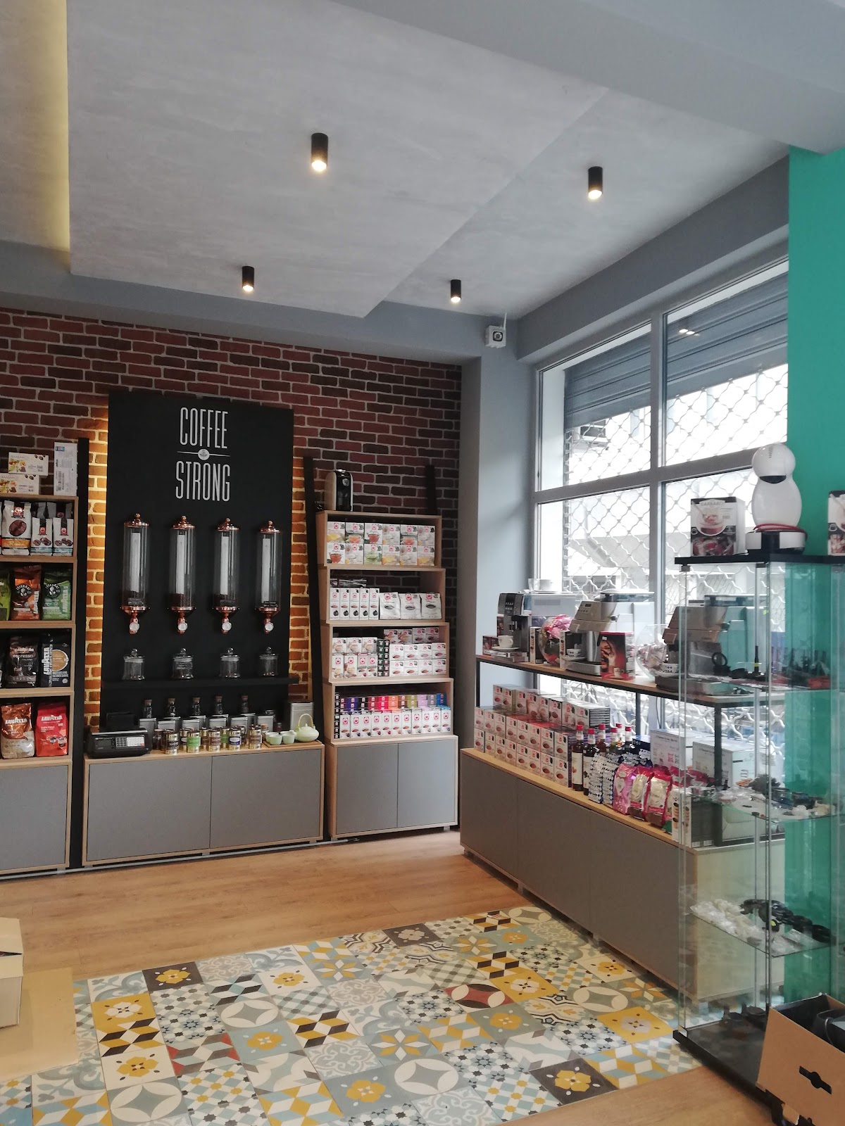 COFFEE STRONG SHOPS