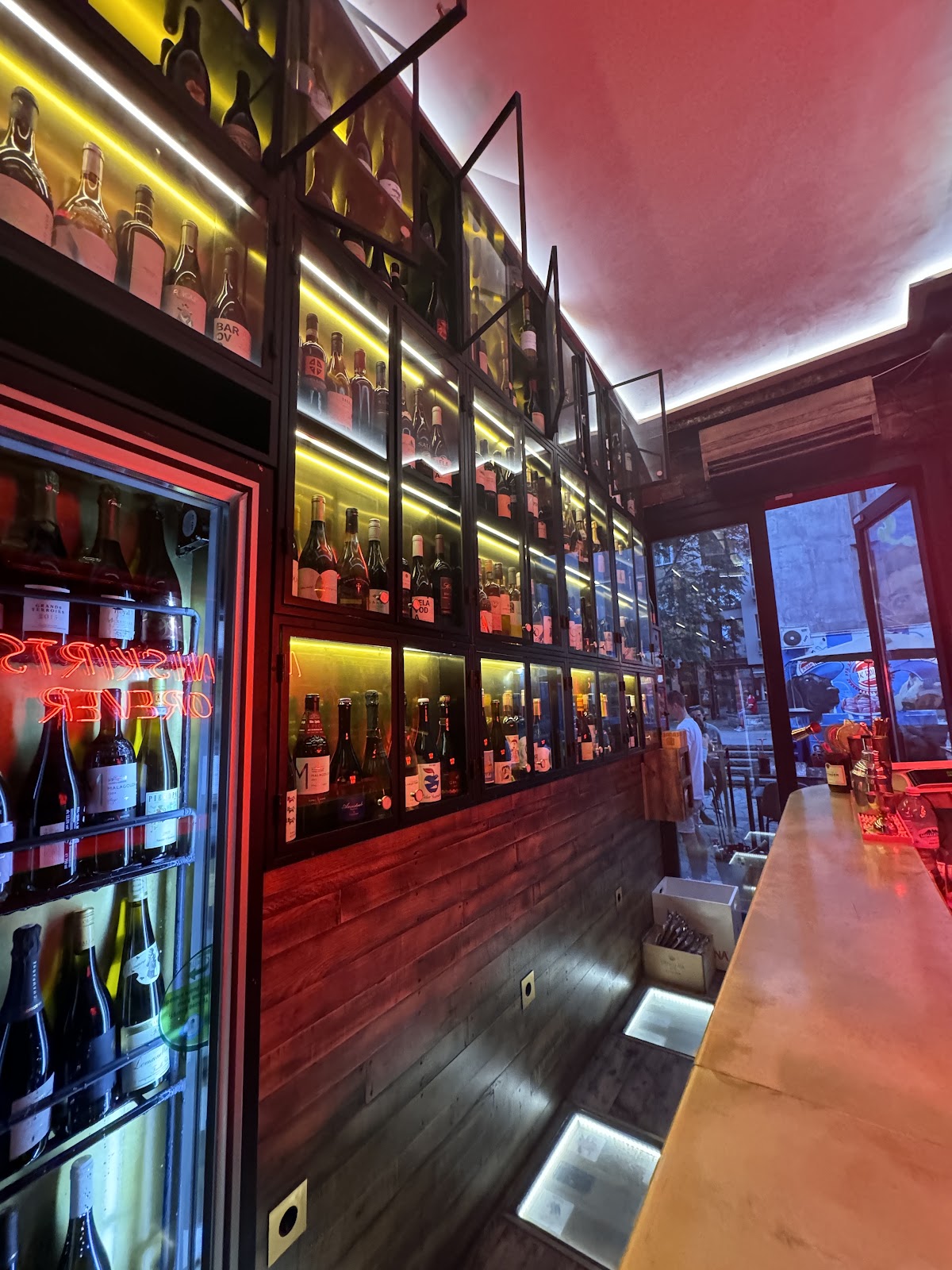 5 NAT BAR