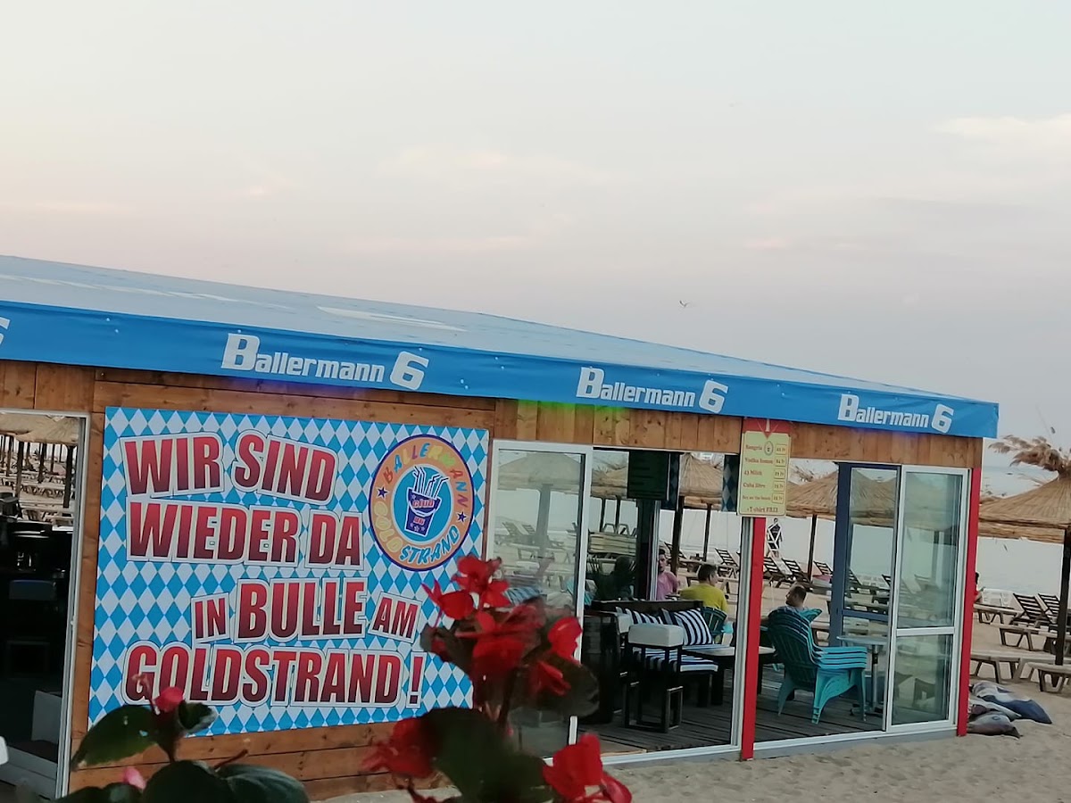 Ballermann6 Beach Bar: снимка на заведението