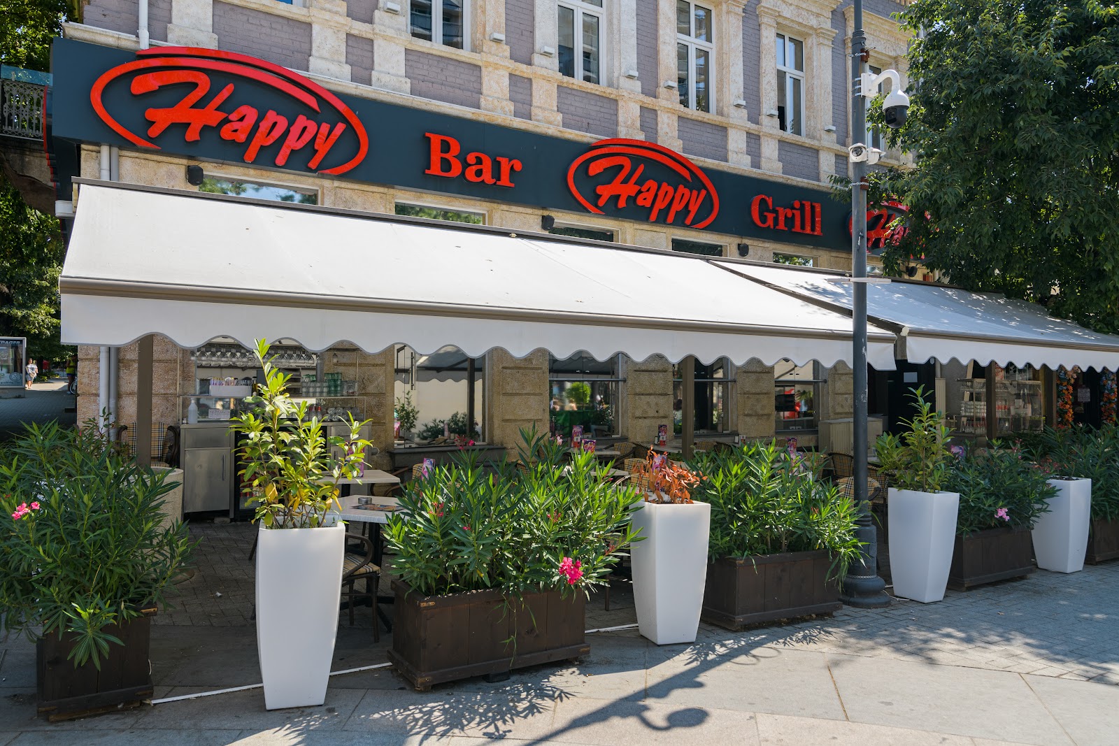 Happy Bar & Grill (Център)