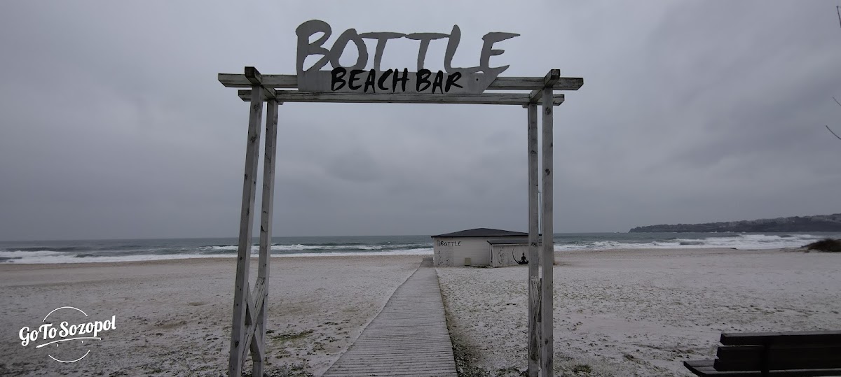 Beach bar BOTTLE, „Ропотамо“