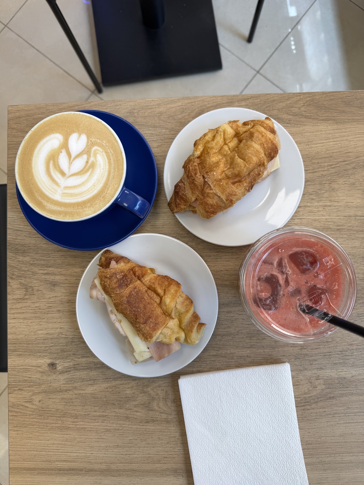 FLOW Coffee and Pastry