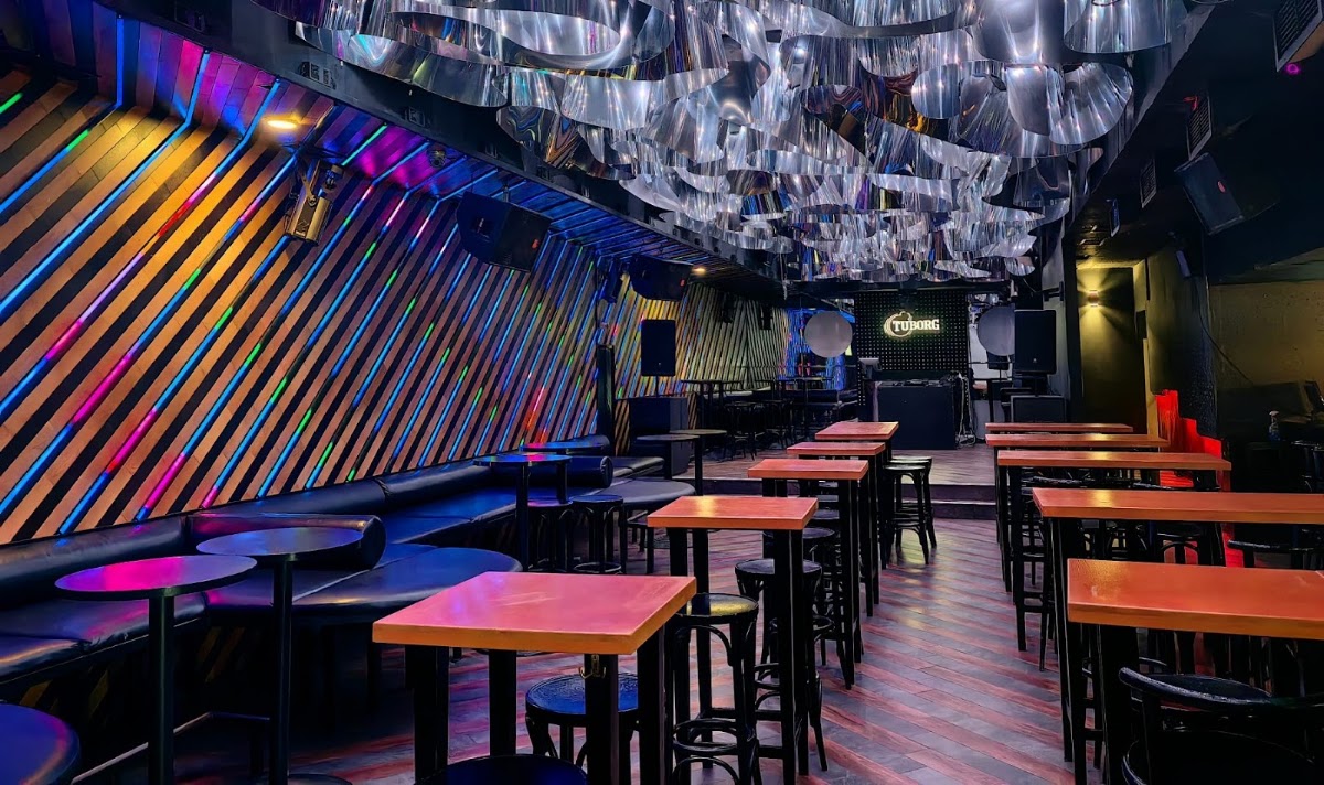 Gramophone Live&Event Club: снимка на заведението