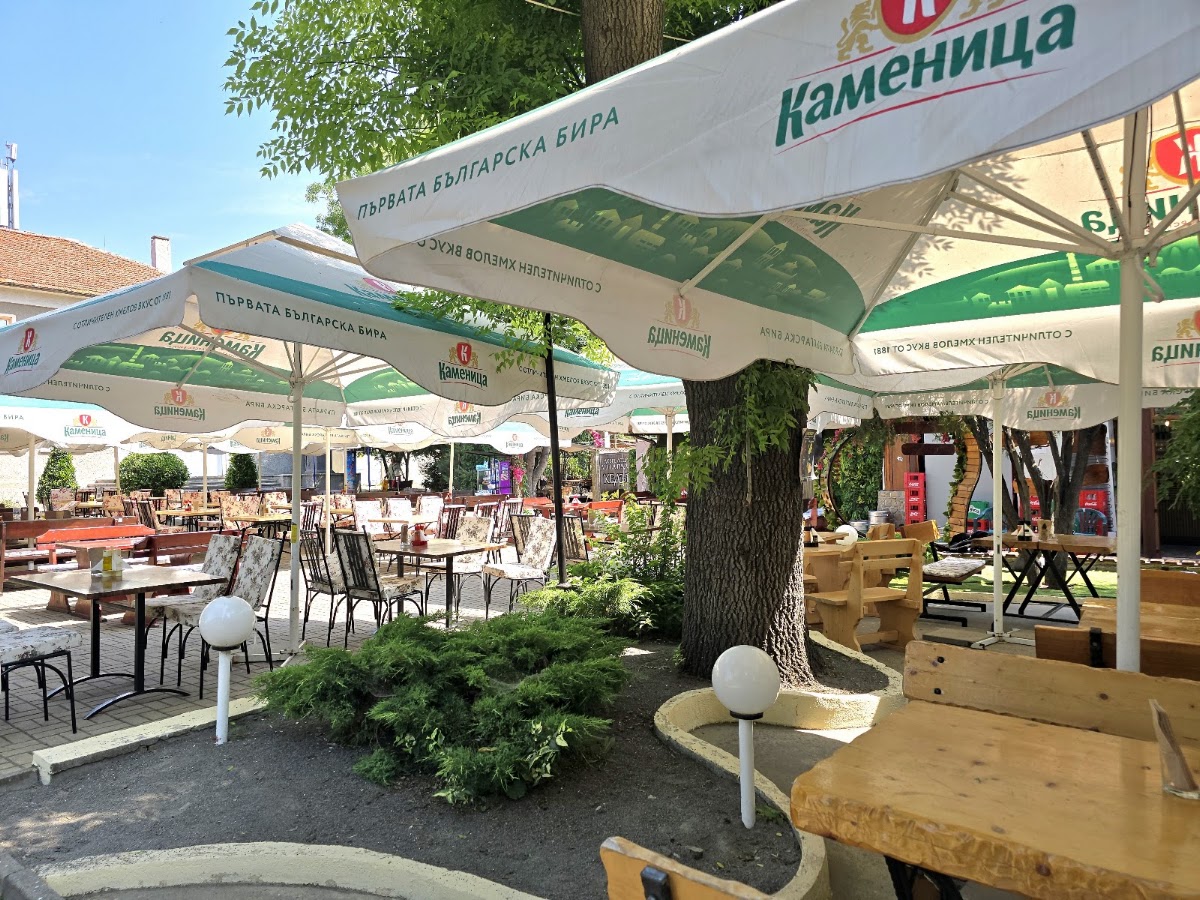 Бирария "Кедъра": снимка на заведението