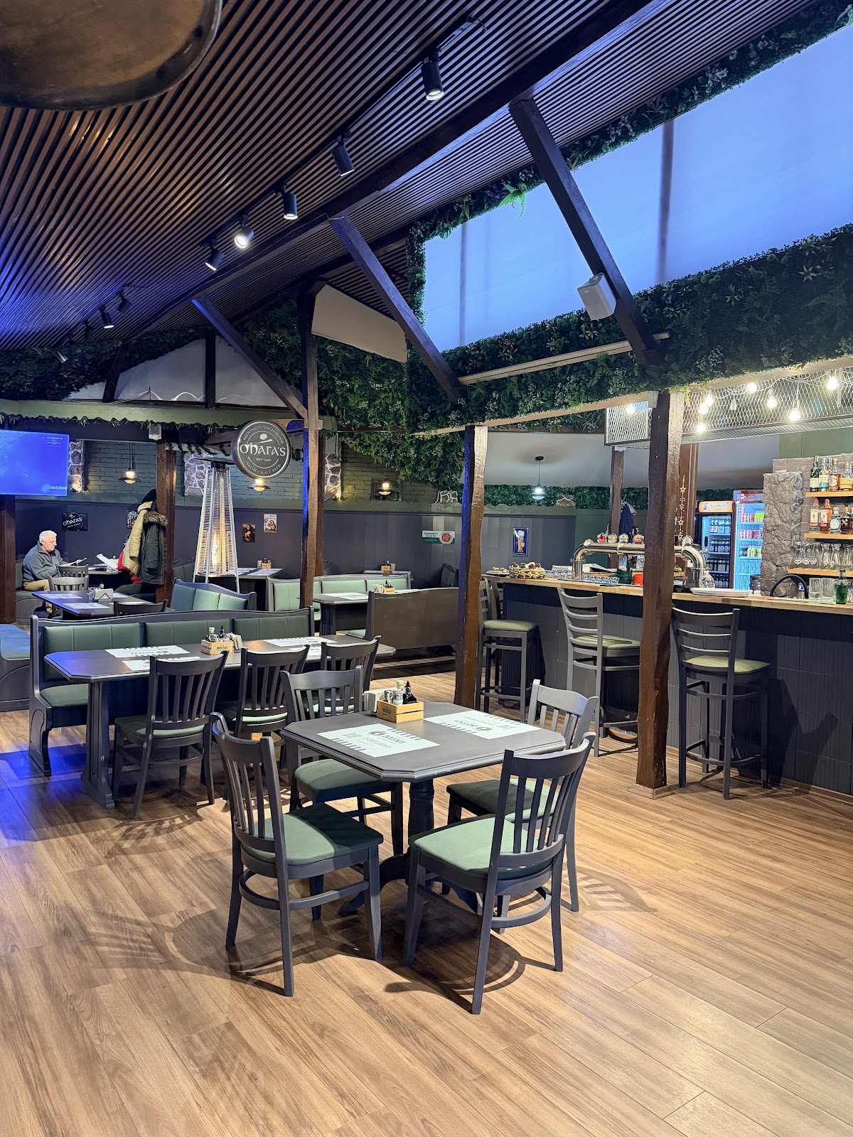 Bierhof: снимка на заведението