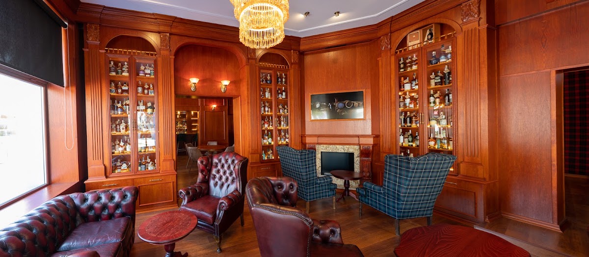 Tasting Room - Premium Spirits & Cocktails – снимка на заведението