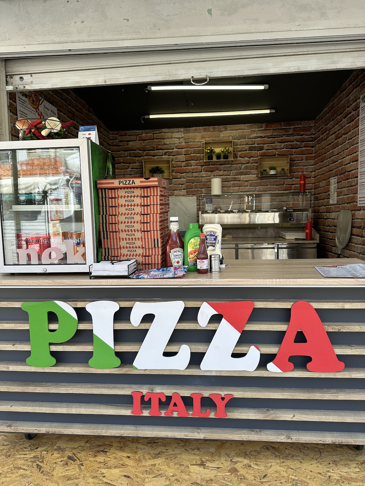 Пици Созопол-PIZZA ITALY: снимка на заведението