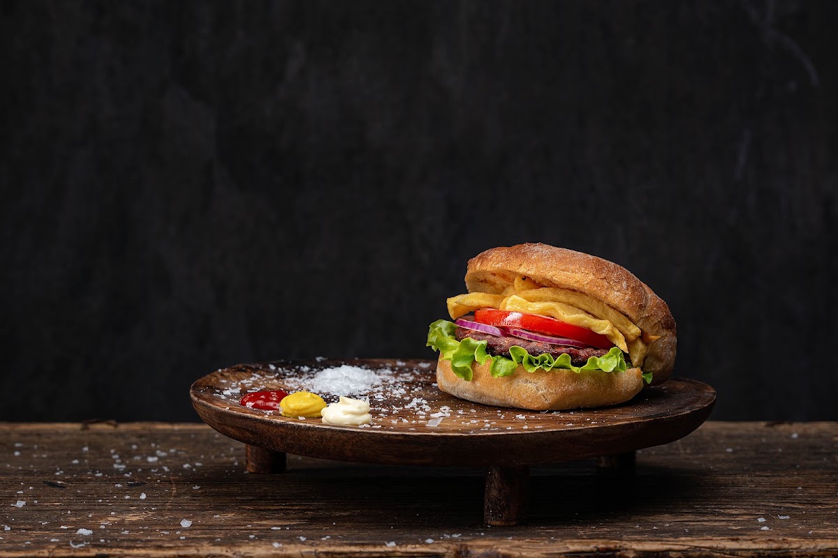 Brothers' BBQ Sandwiches, „Доктор Георги Вълкович“ 2