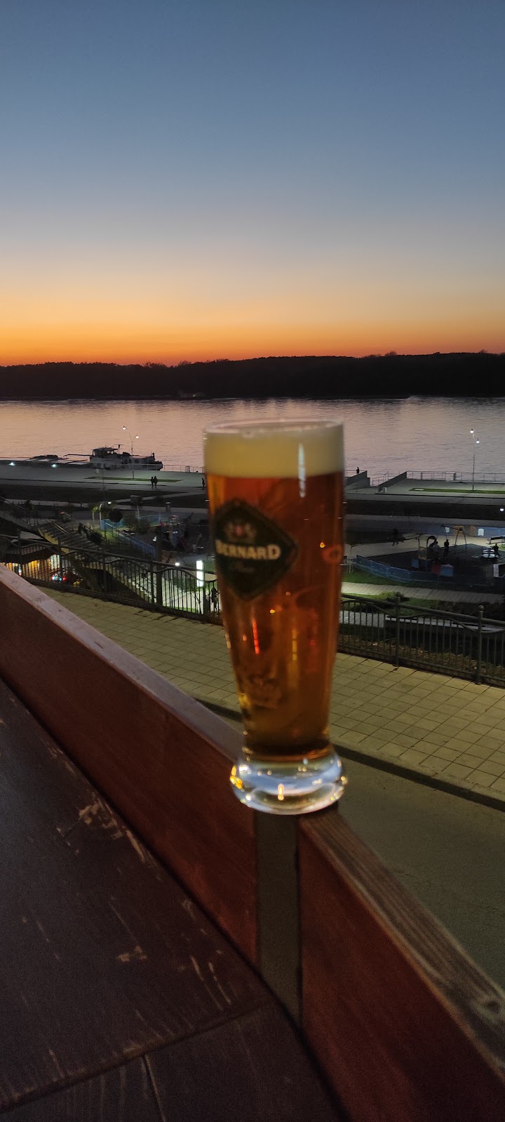 Hoppy Bar - Beer and Grill