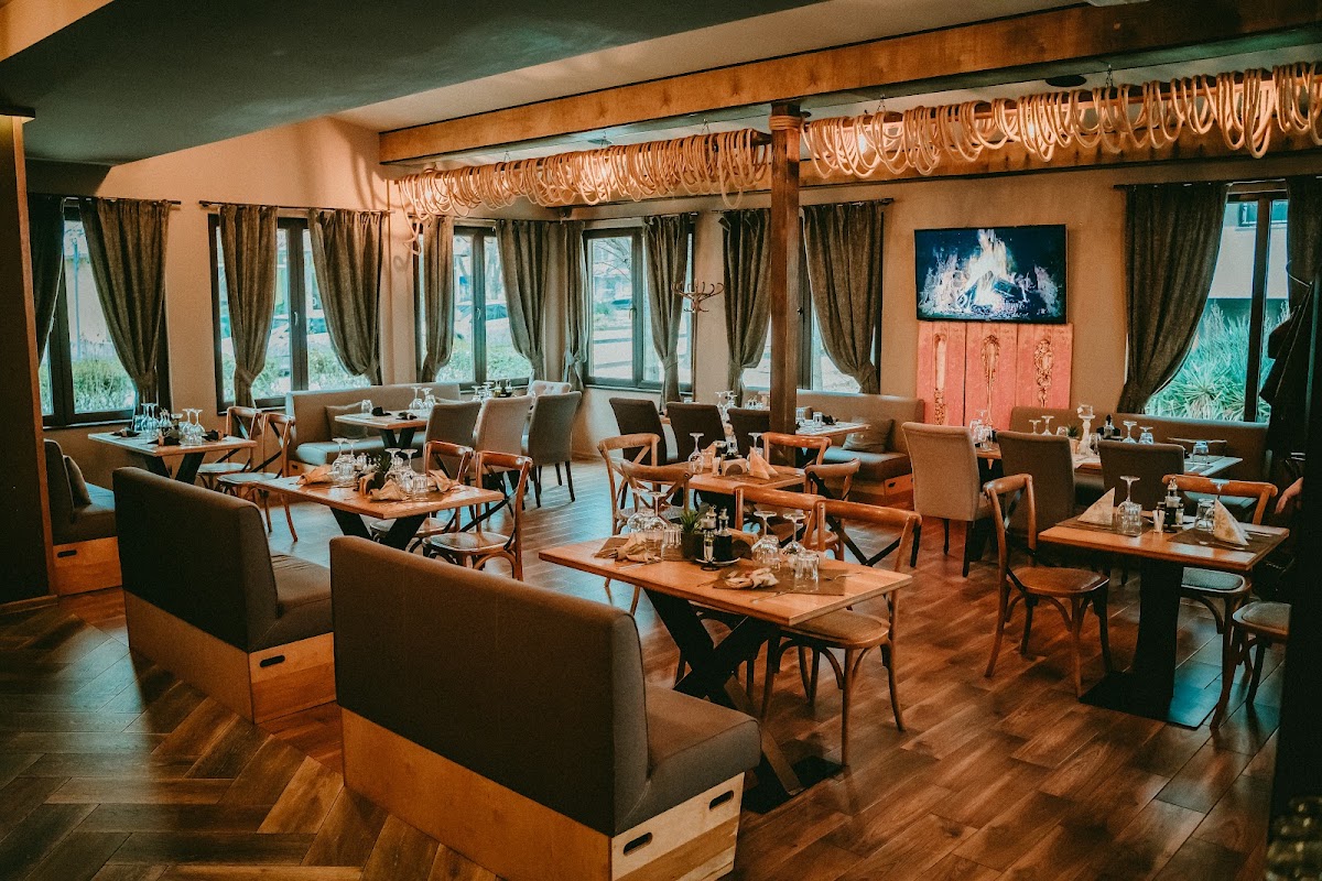 Ресторант "T-HOUSE": снимка на заведението