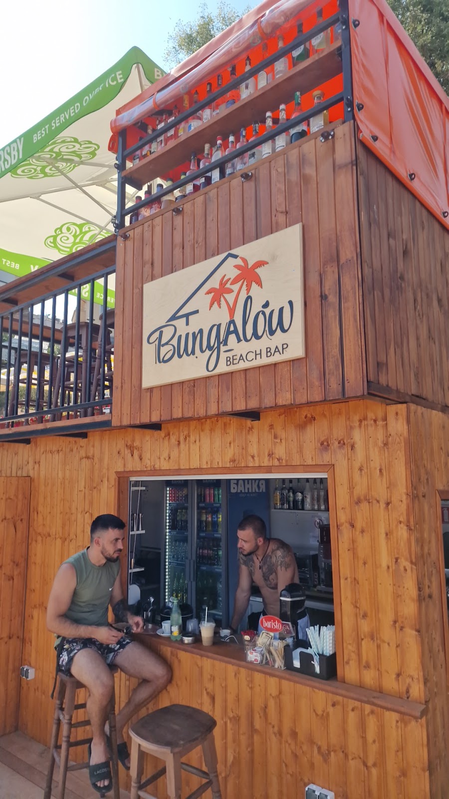 Bungalow Beach Bar, „Яни Попов“ 9: снимка на заведението