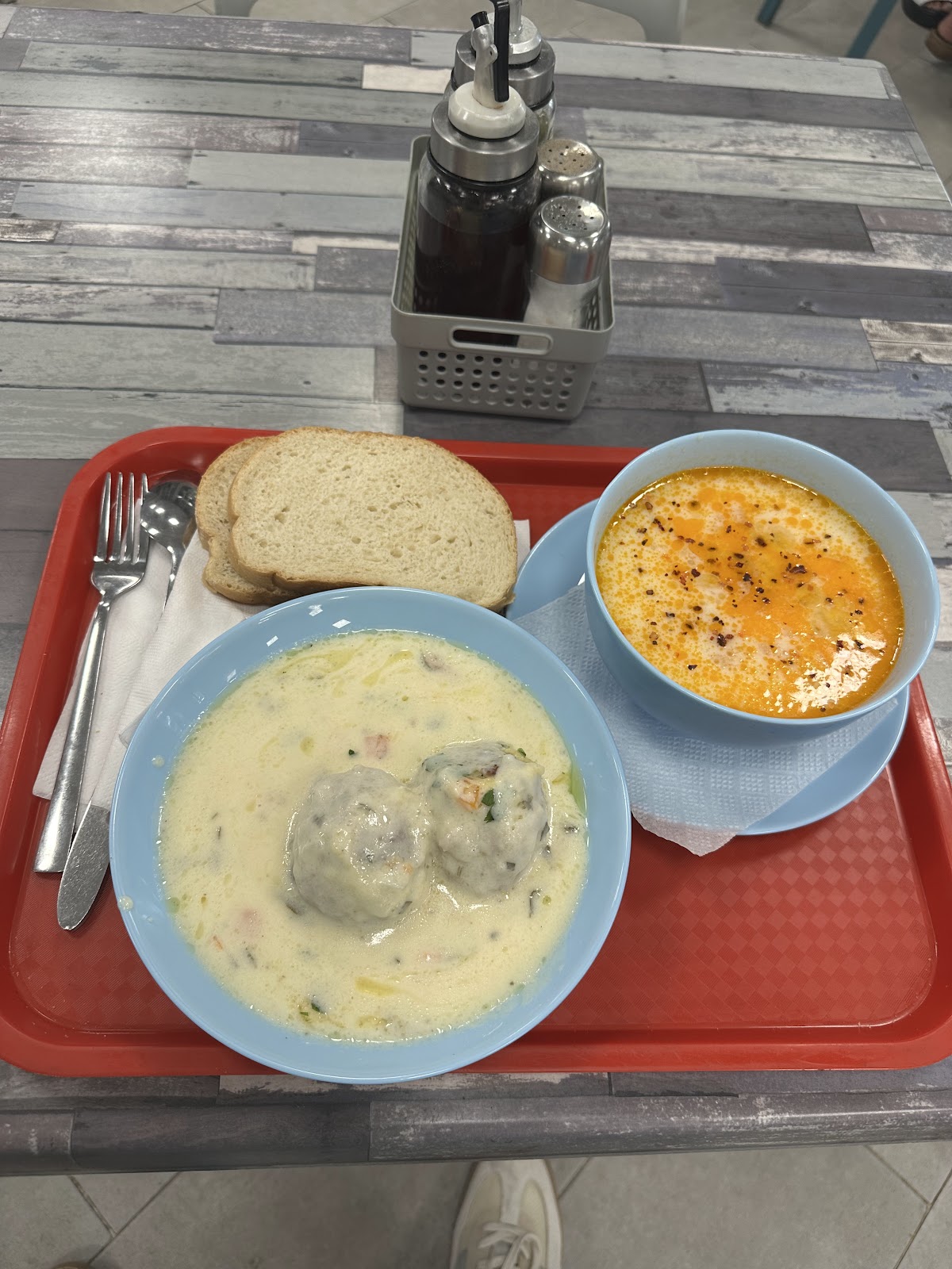 Fast Food "Tih Trud" / Бързо хранене Тих Труд