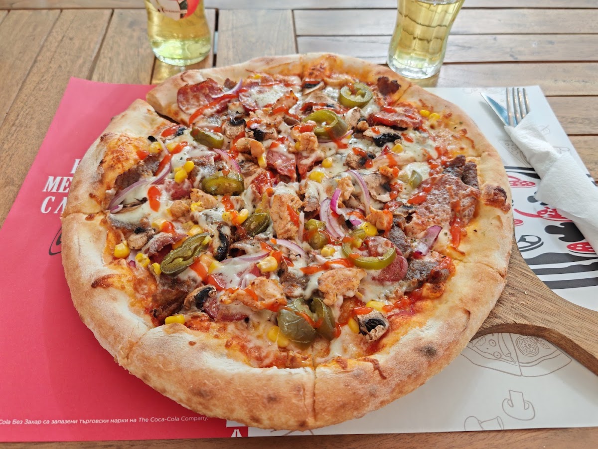 LEONARDO Pizzeria & Restaurant