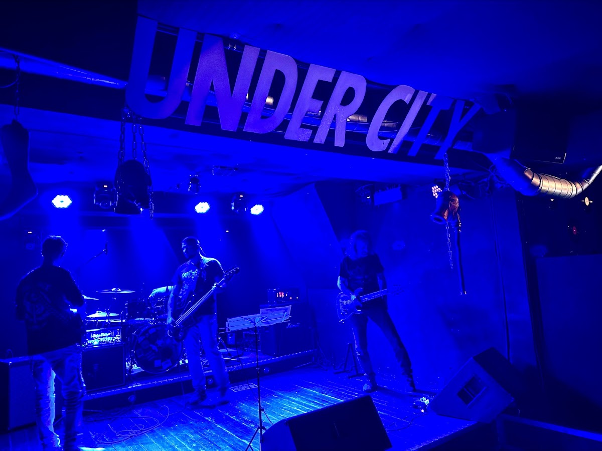 Under City - Bar Rock Spirit