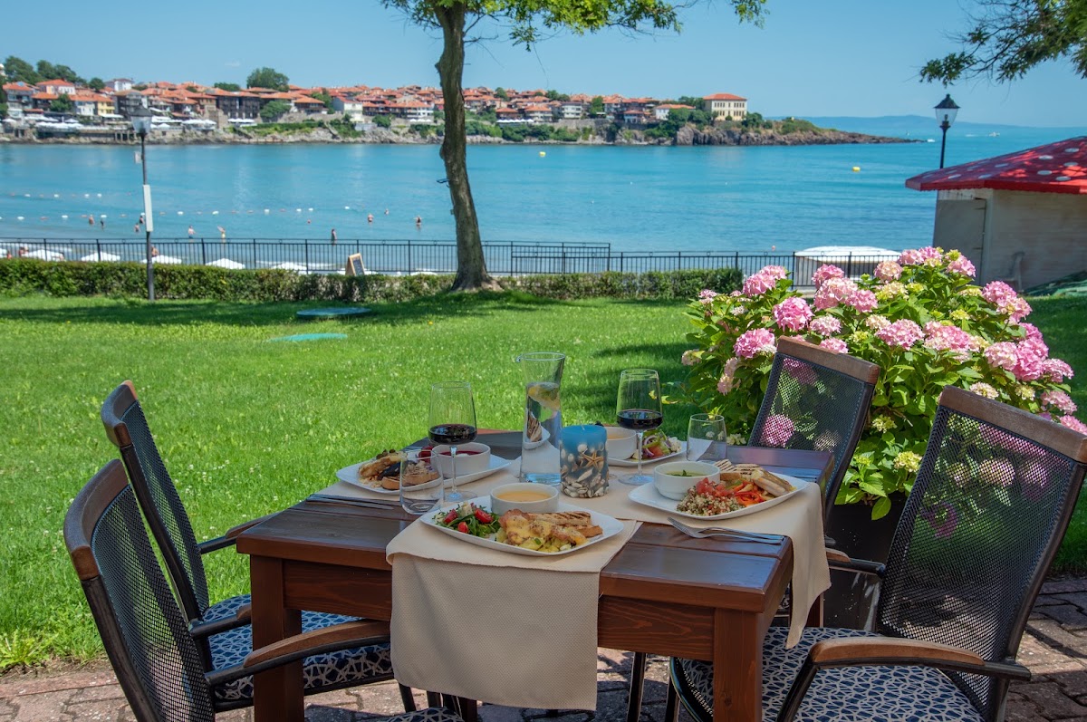 Selena Restaurant Sozopol: снимка на заведението
