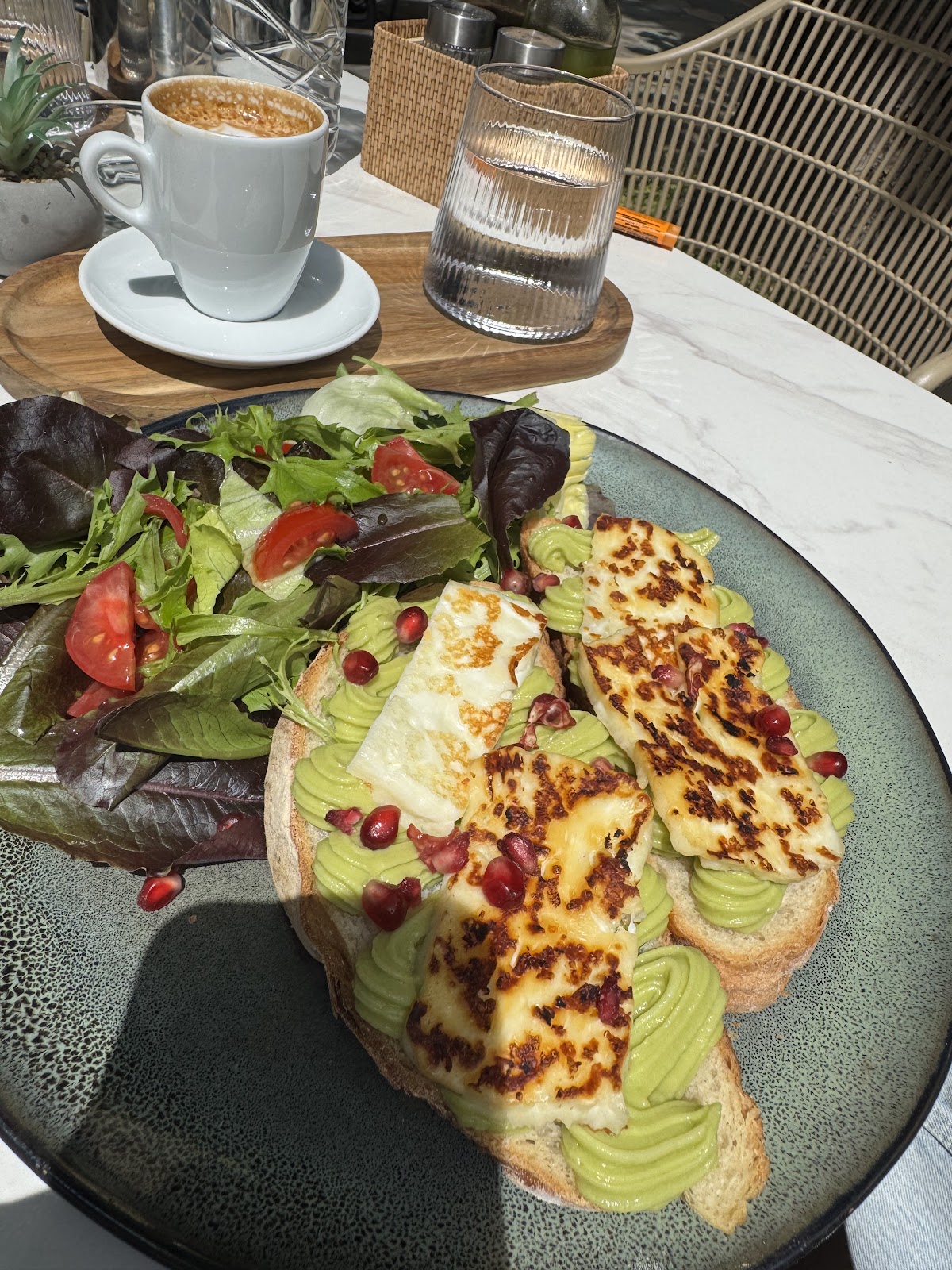 Turtles Specialty Coffee & Brunch