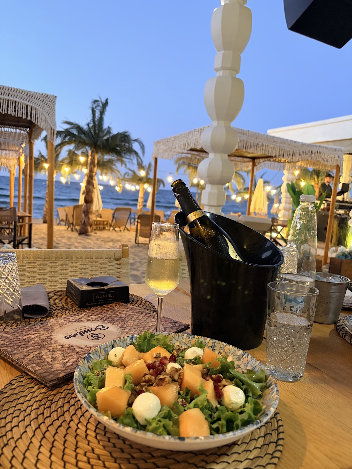 Bamboo Beach food & music