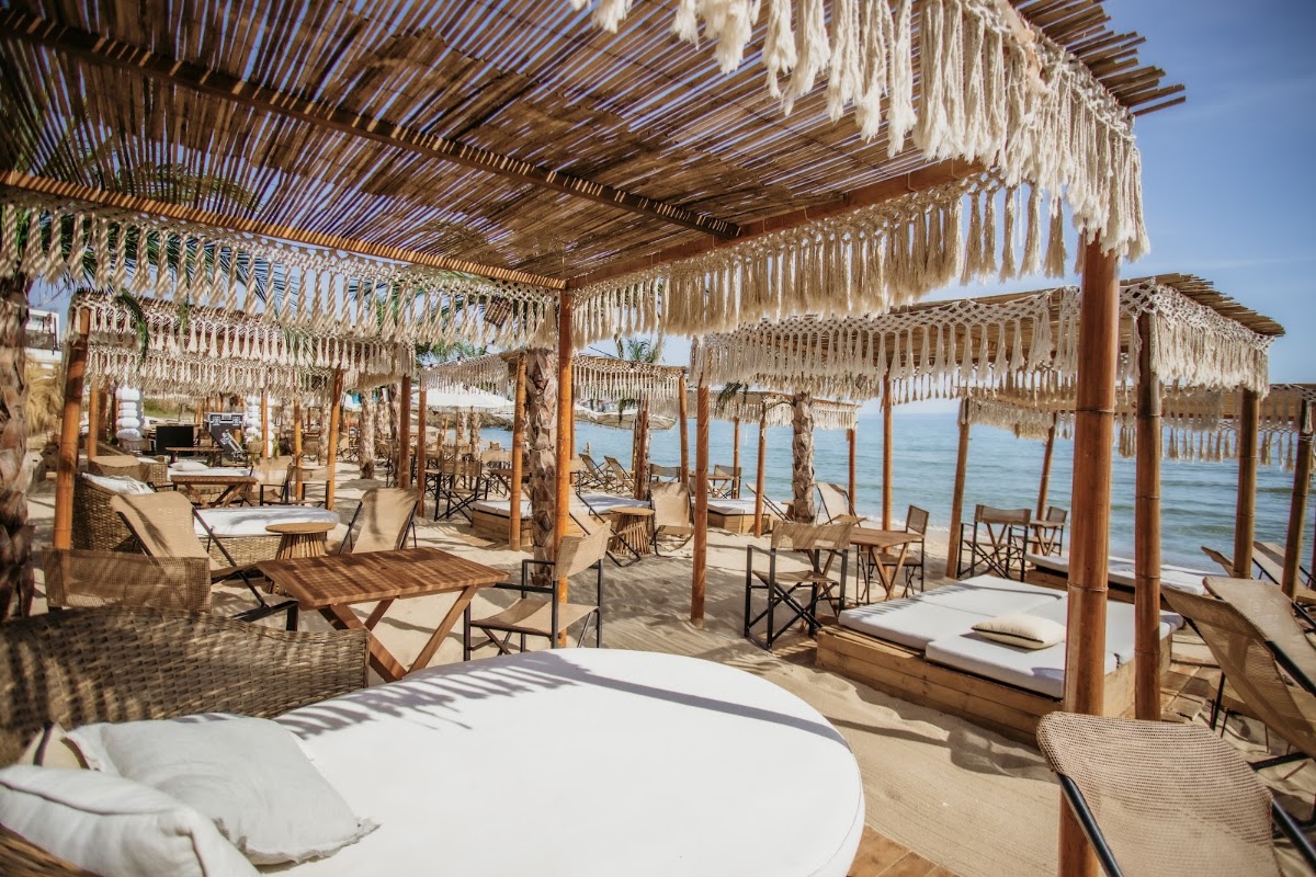 Bamboo Beach food & music: снимка на заведението