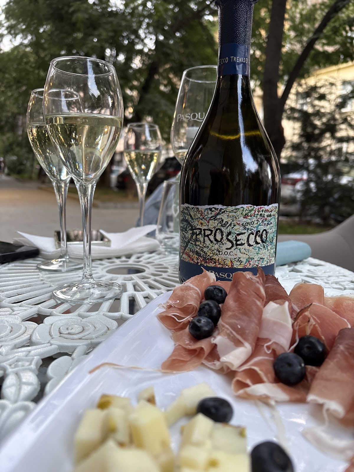 Mediterranium - Wine Bar and Shop