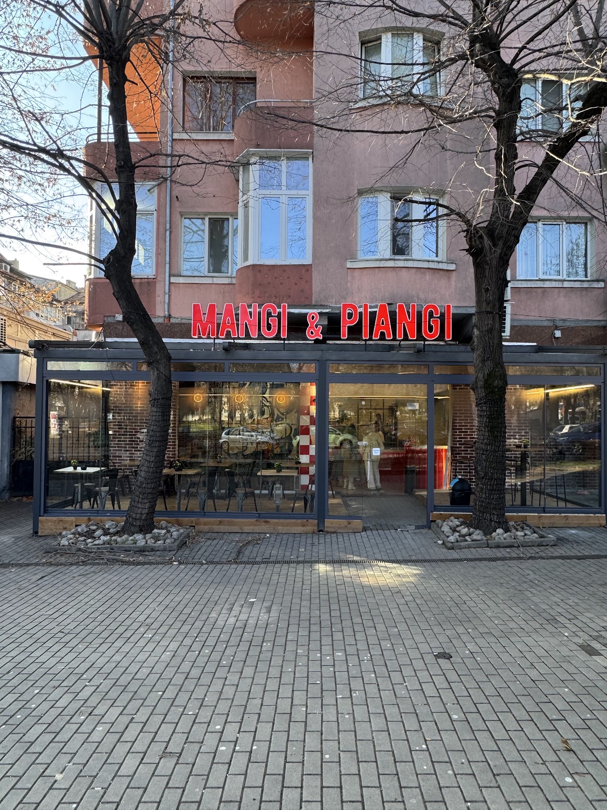 MANGI & PIANGI ВАРНА СЕВАСТОПОЛ
