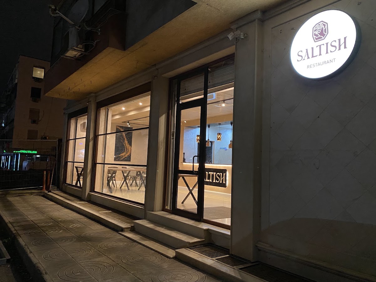 Saltish Restaurant