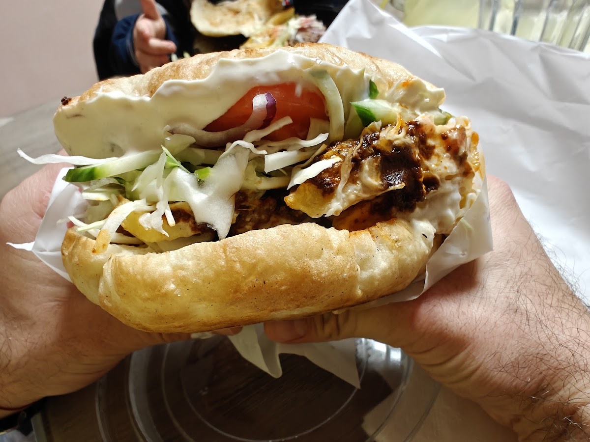 Food Bar 4U: снимка на заведението